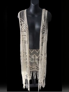 Cal Style USA Long Cream Crochet Vest - Size XL - Boho Fringe Festival Duster